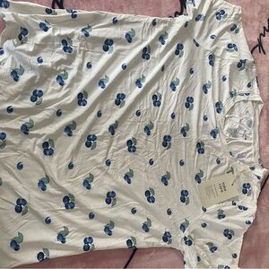 Kyte BABY White Romper with Blue Berry and Green Leaf Print